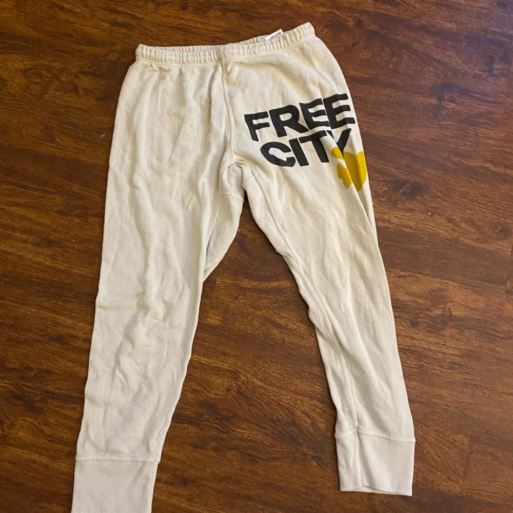 Free City 3/4 sweatpant